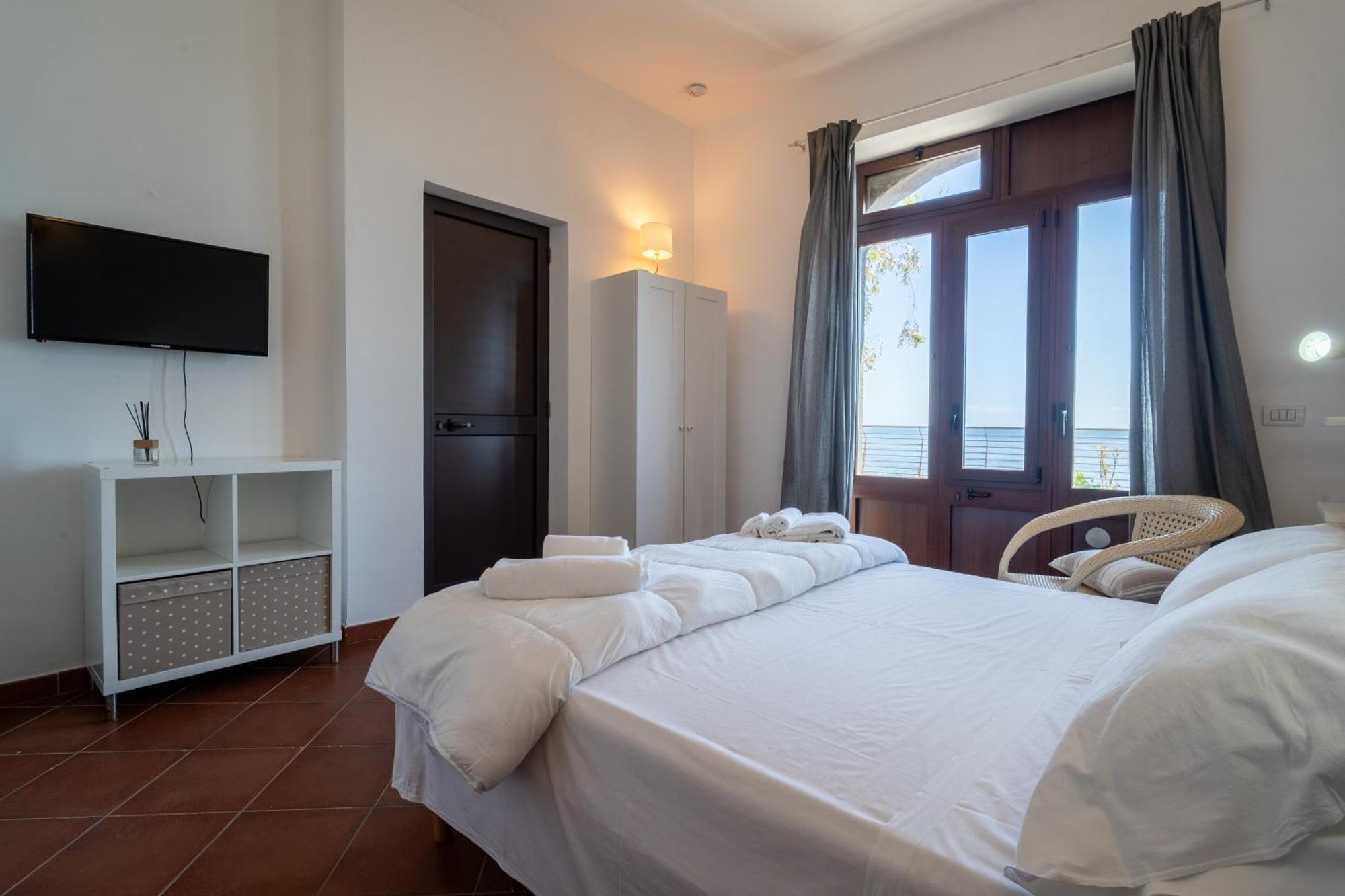 Casa Scala Hotel Acireale Exterior foto
